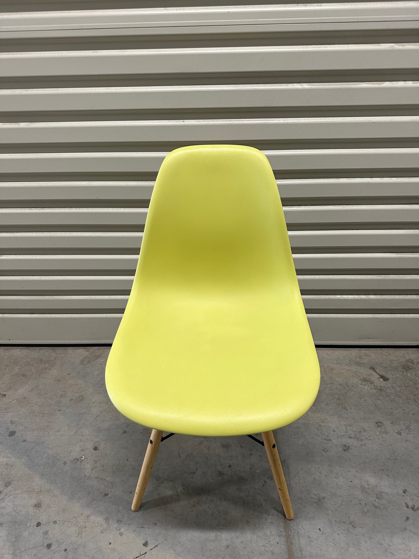 Eames Moulded Plastic Side Chair Dowel - Mustard