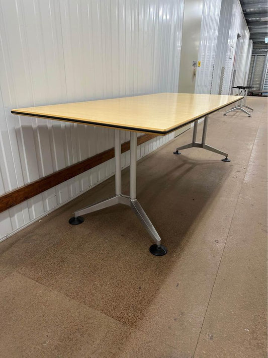 Wilkhahn Large Office Desk Table - 2100L x 900W