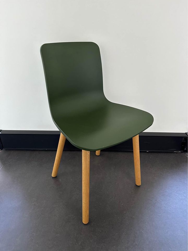 Vitra HAL Wood chair by Jasper Morrison - Green