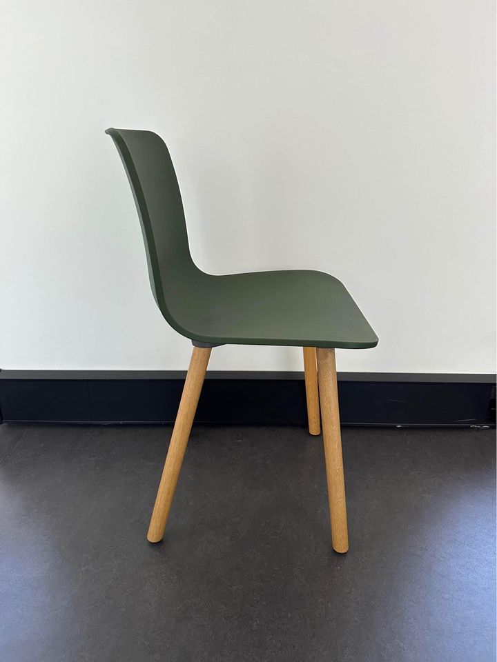 Vitra HAL Wood chair by Jasper Morrison - Green