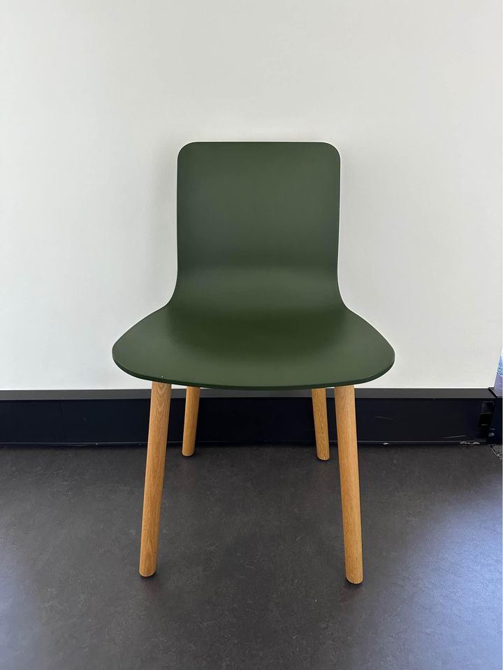 Vitra HAL Wood chair by Jasper Morrison - Green