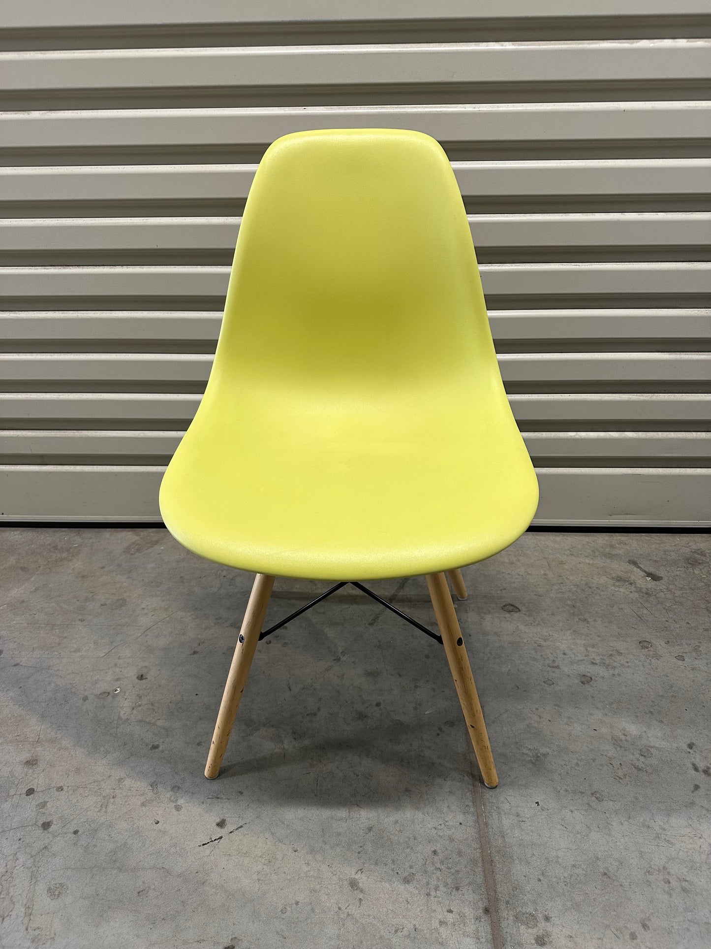 Eames Moulded Plastic Side Chair Dowel - Mustard