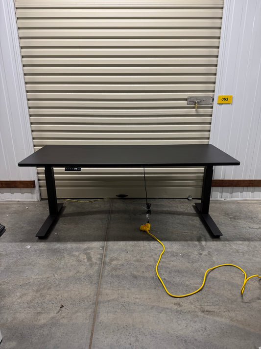 New Standing Desk Black base / Black table top 1800x750