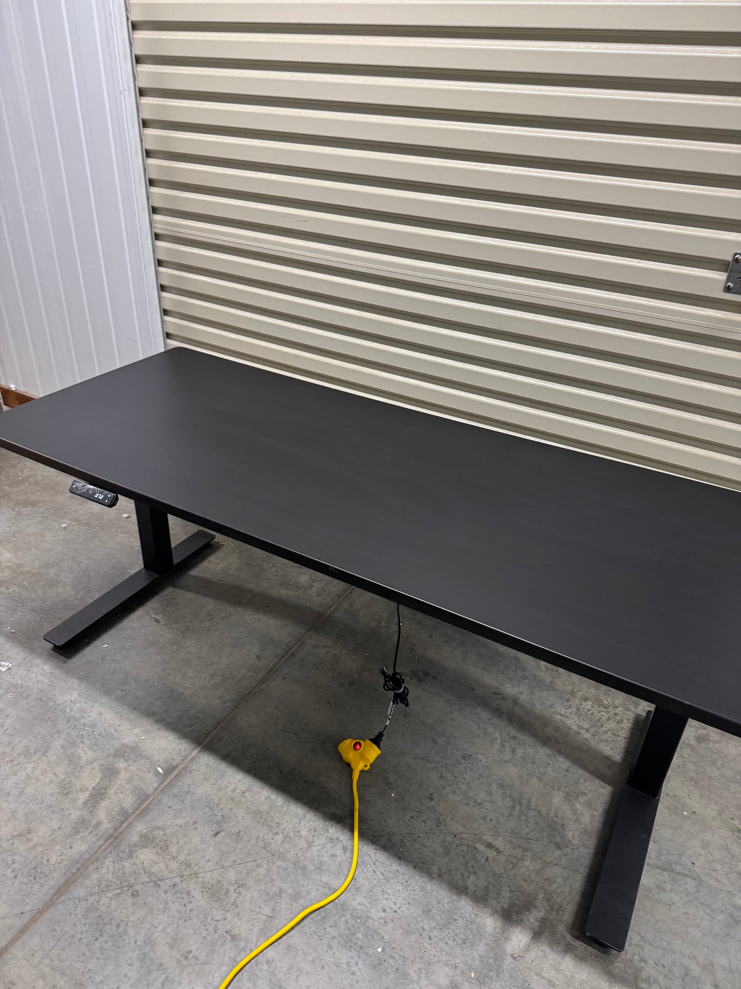 New Standing Desk Black base / Black table top 1800x750