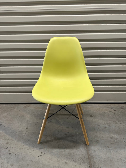 Eames Moulded Plastic Side Chair Dowel - Mustard