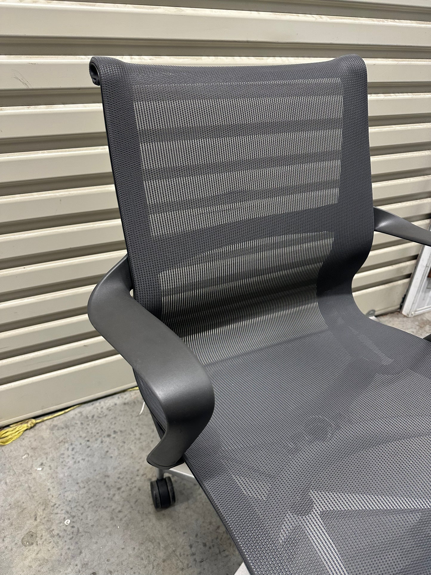 Herman Miller Setu - Graphite