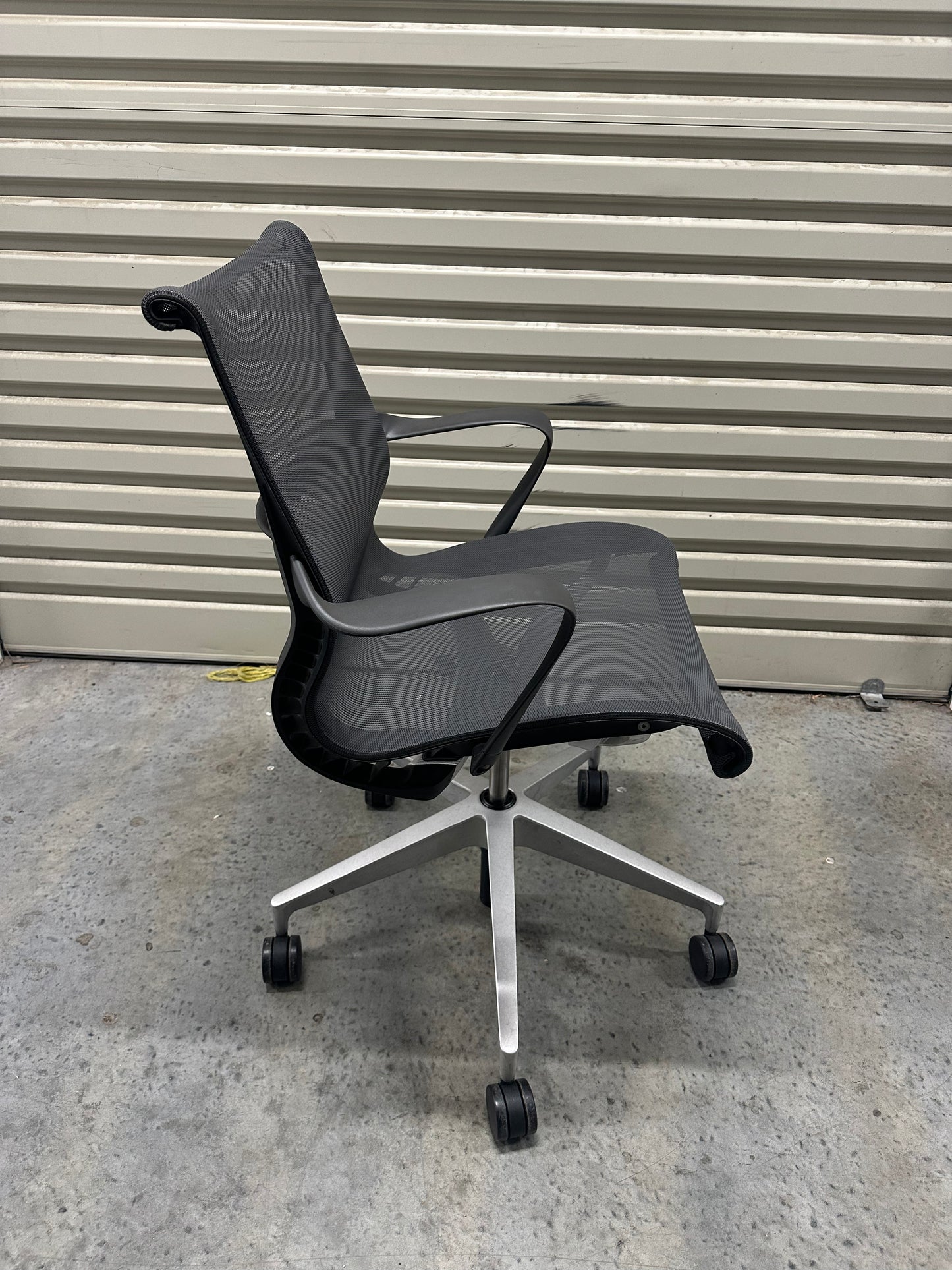 Herman Miller Setu - Graphite