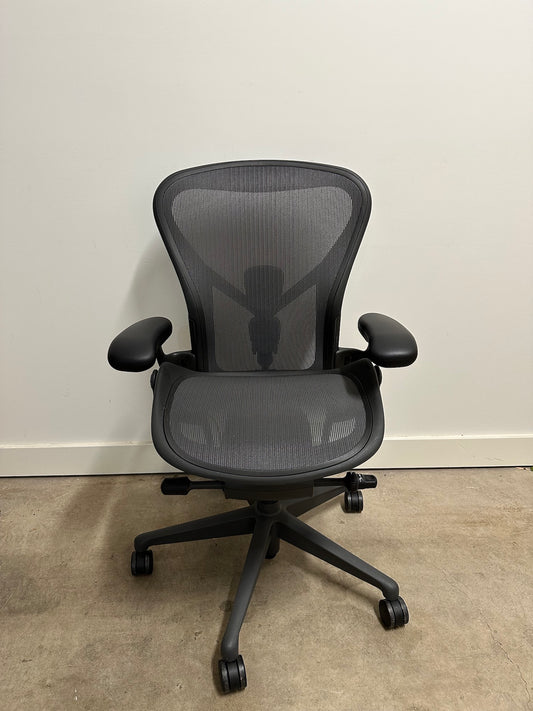 Original Herman Miller Aeron Chair (remastered) - Size B - Graphite