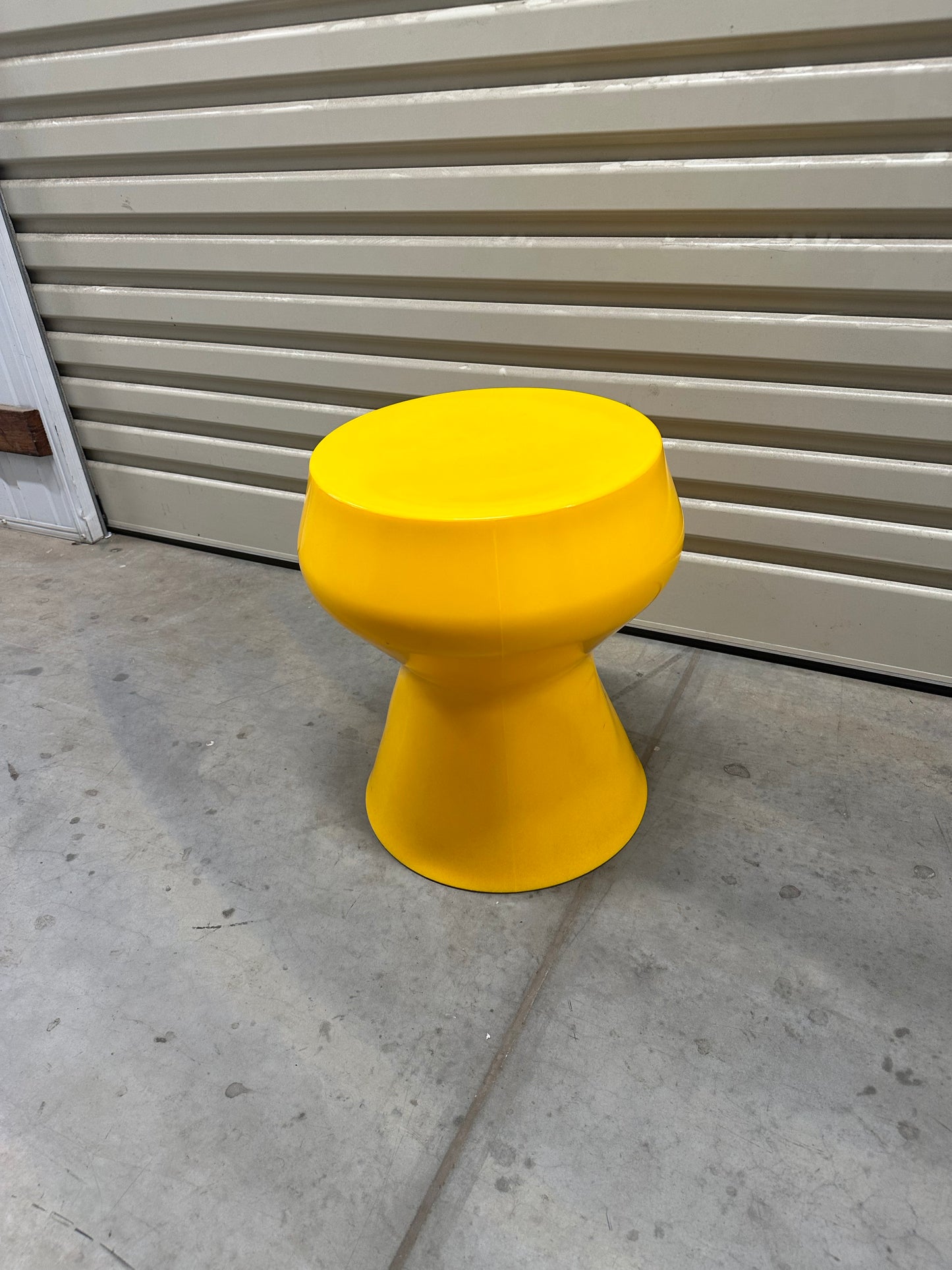 Korban Flaubert Swell Side table/Stool - Yellow