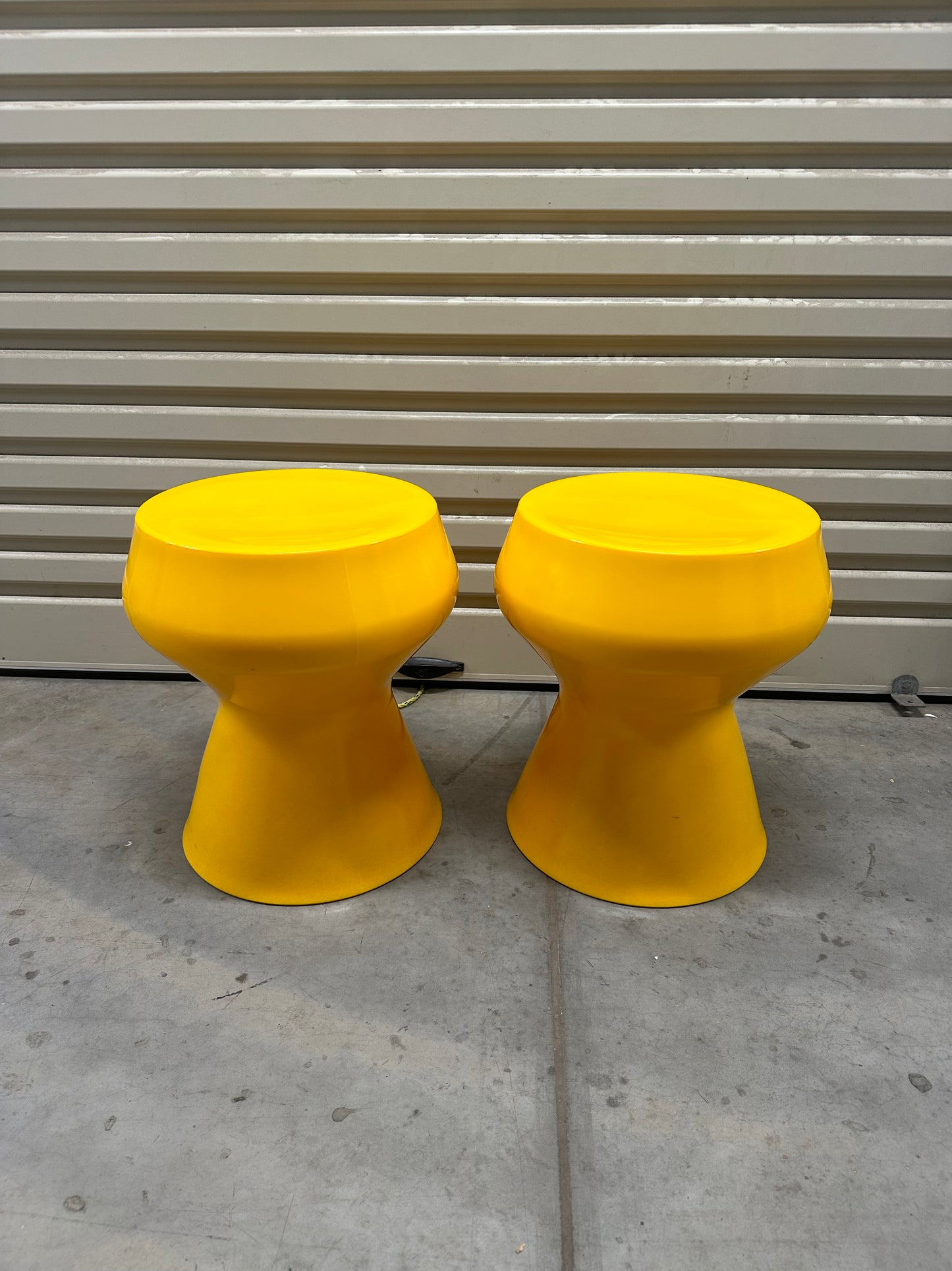 Korban Flaubert Swell Side table/Stool - Yellow