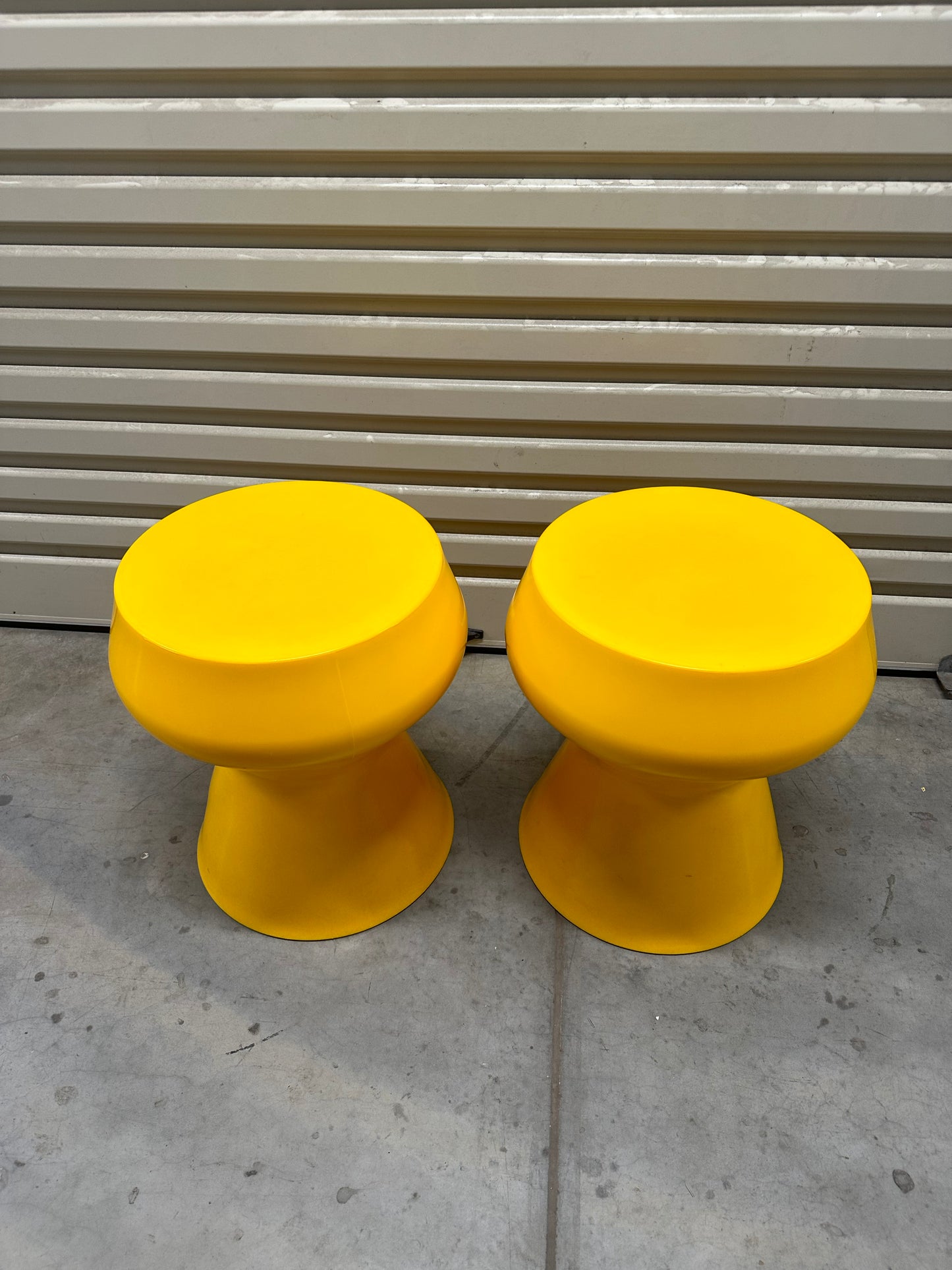 Korban Flaubert Swell Side table/Stool - Yellow