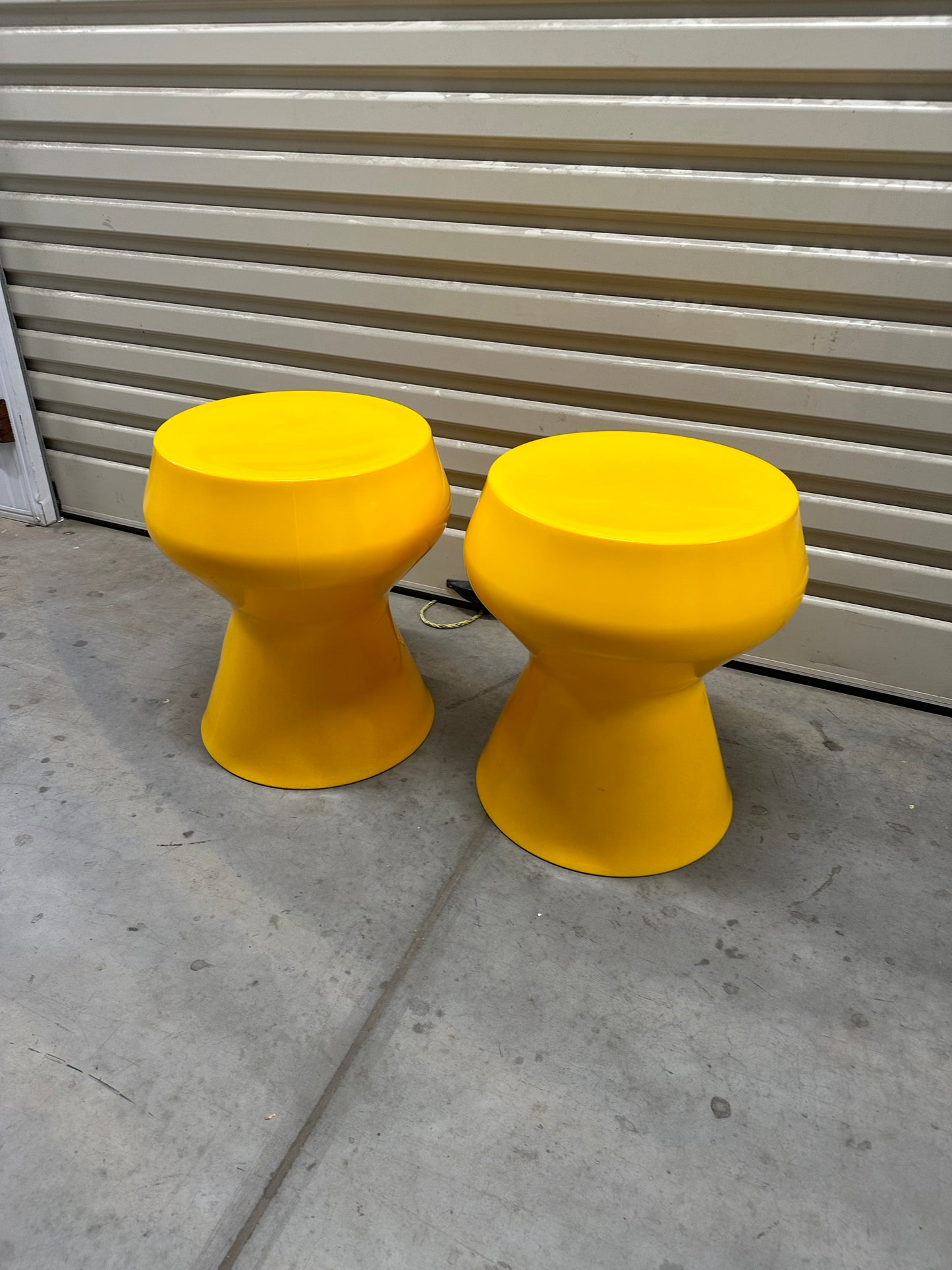 Korban Flaubert Swell Side table/Stool - Yellow