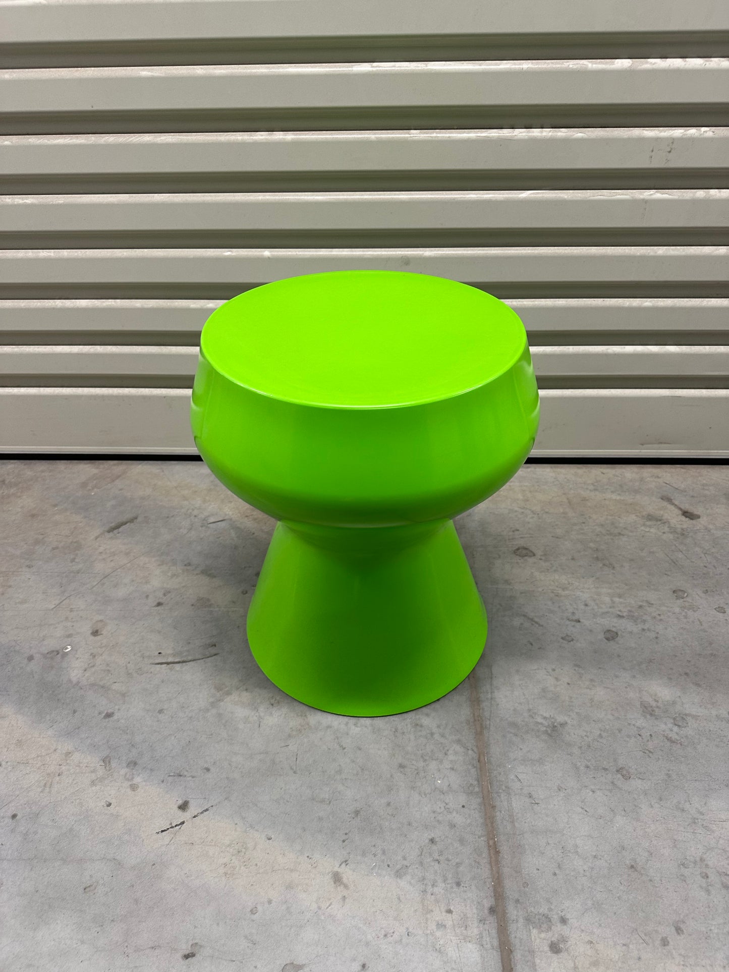 Korban Flaubert Swell Side table/Stool - Green