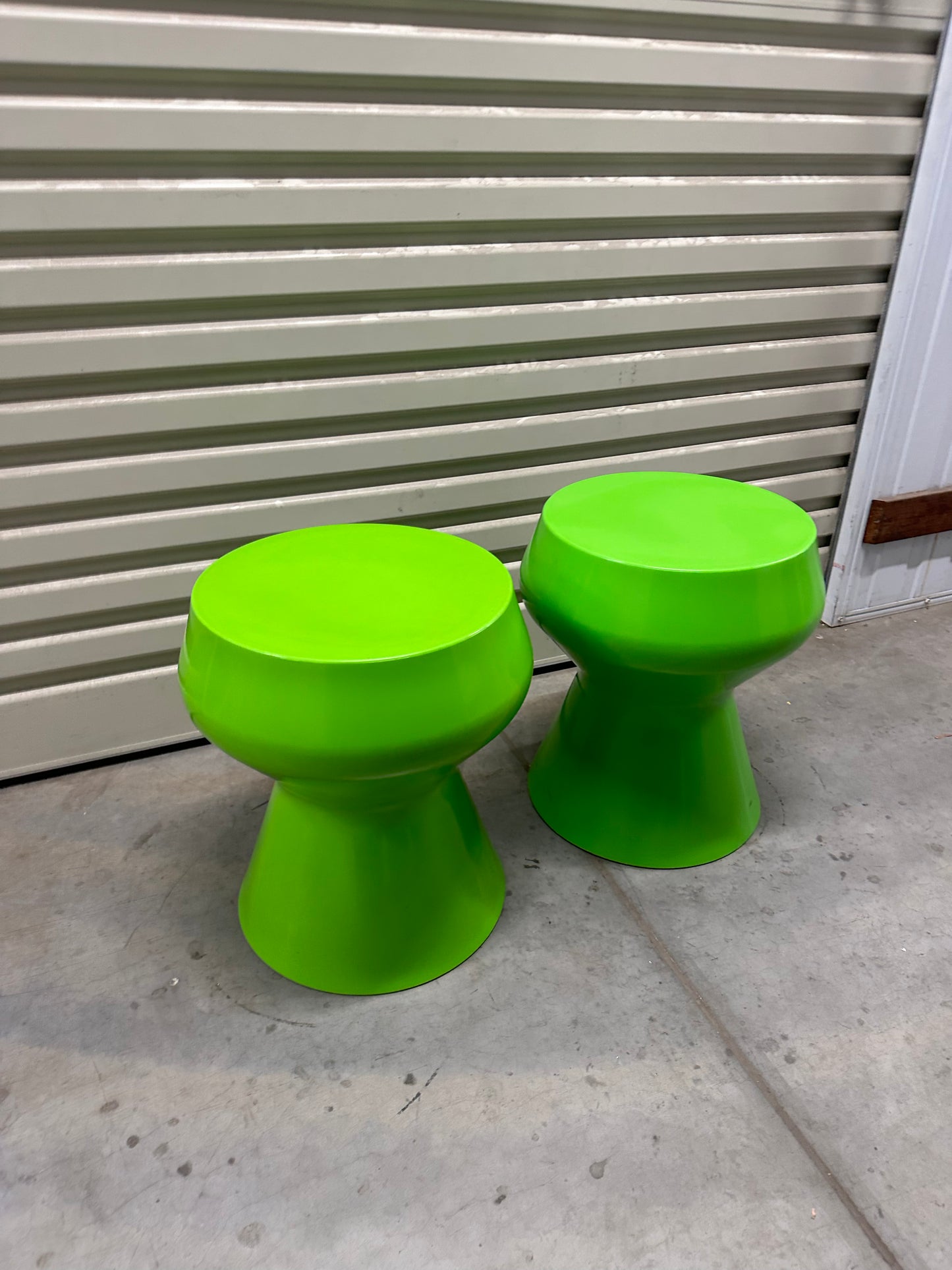 Korban Flaubert Swell Side table/Stool - Green