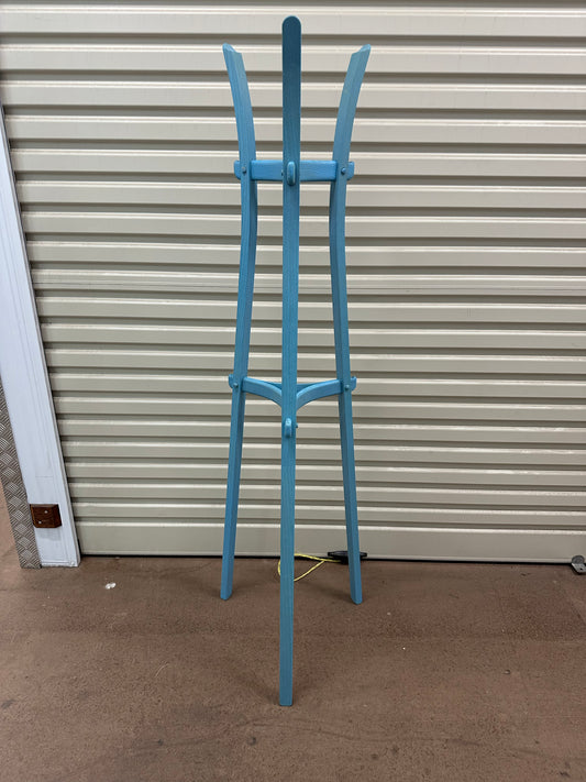 Leek coat stand by Mentsen - Baby Blue