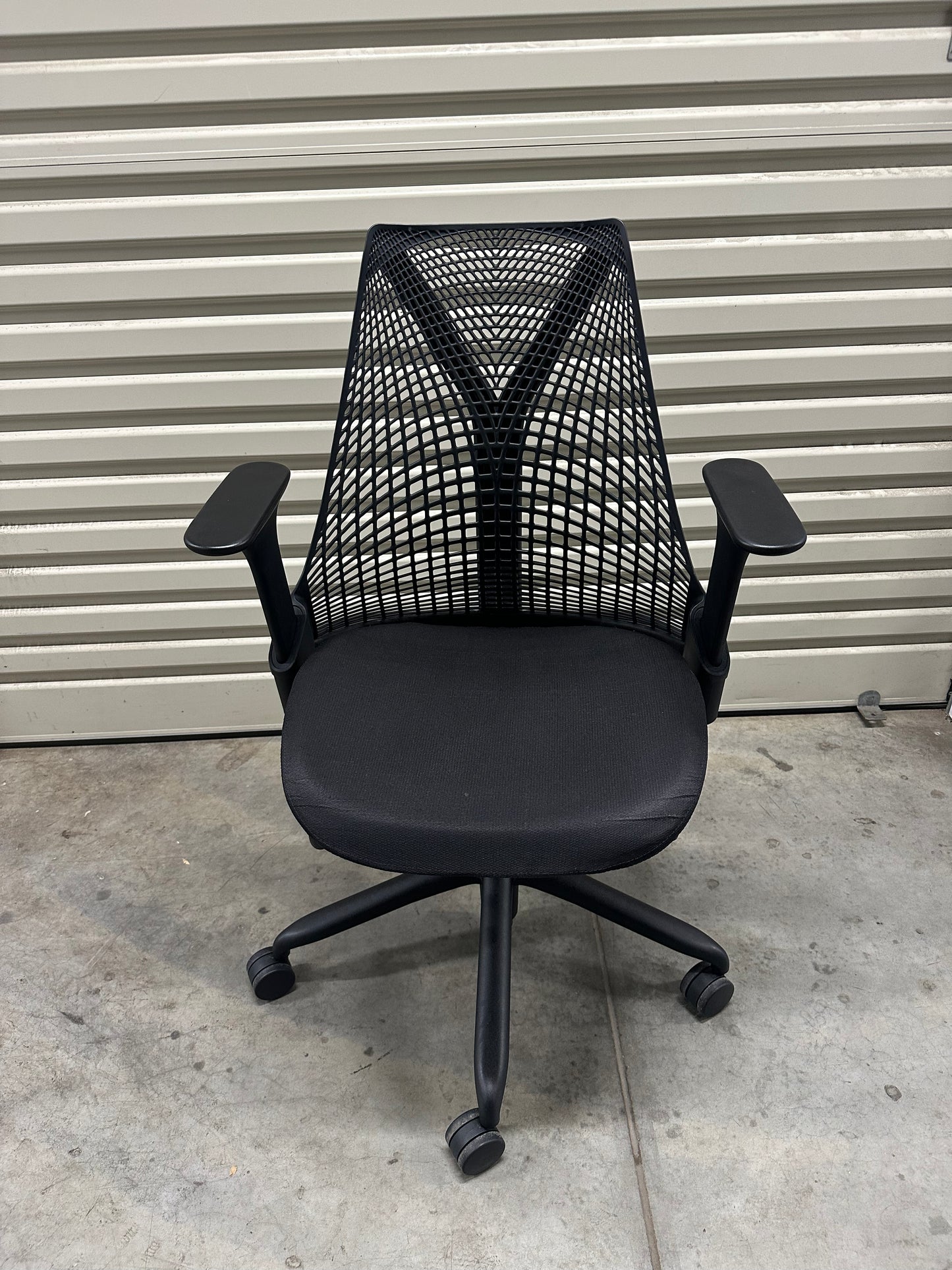 Herman Miller Sayl with Armrest - Black