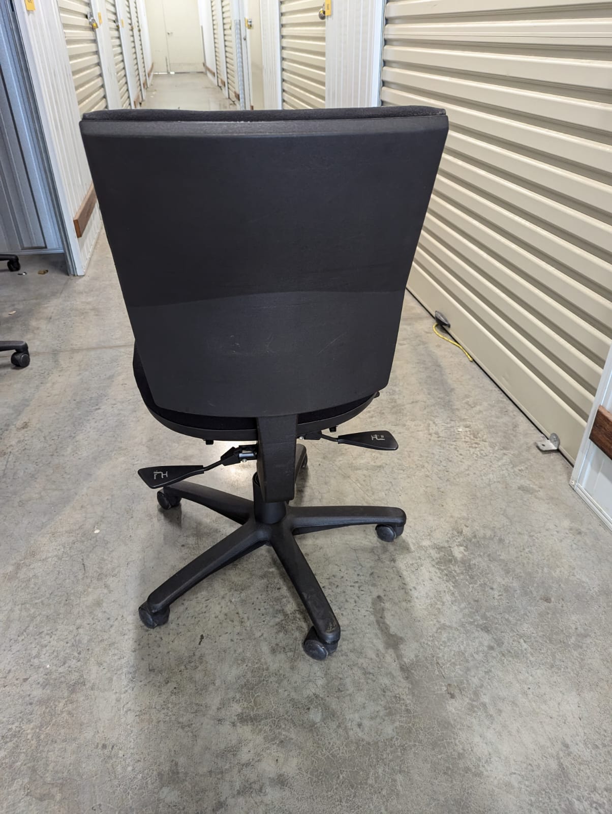 H80 Medium Back Typist Premium Office Chair