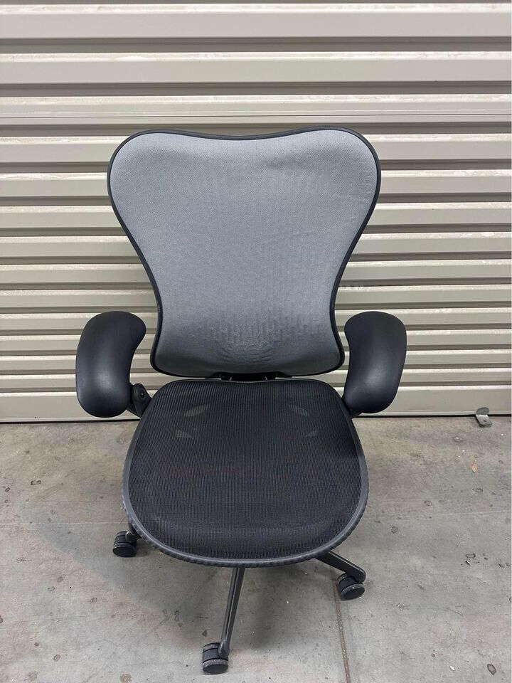 Herman Miller Mirra Office Chair with Armrest, Butterfly Back- Black