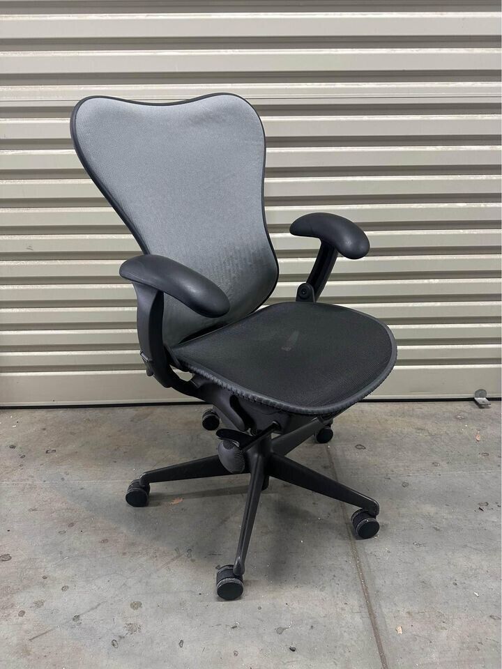 Herman Miller Mirra Office Chair with Armrest, Butterfly Back- Black