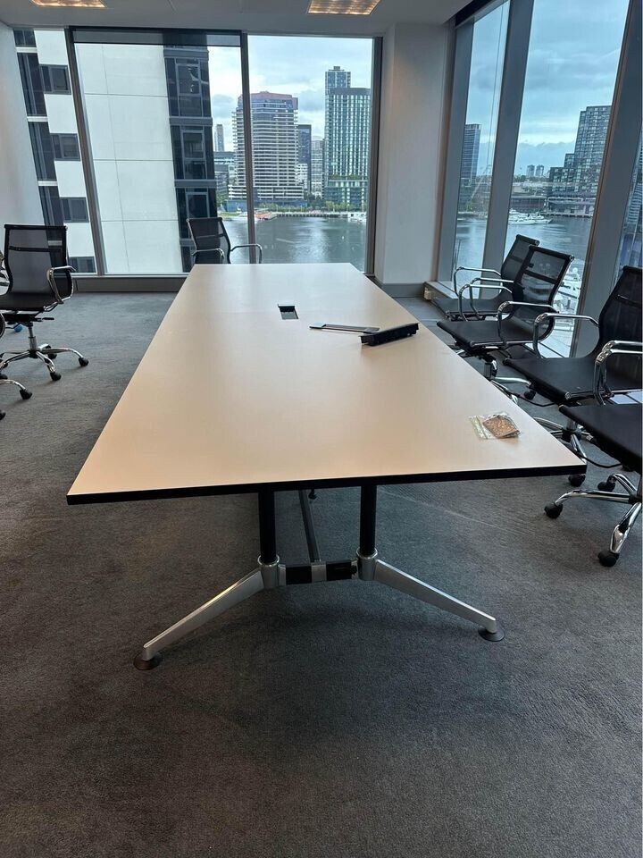 10 Seater Meeting / Conference Room Office Table