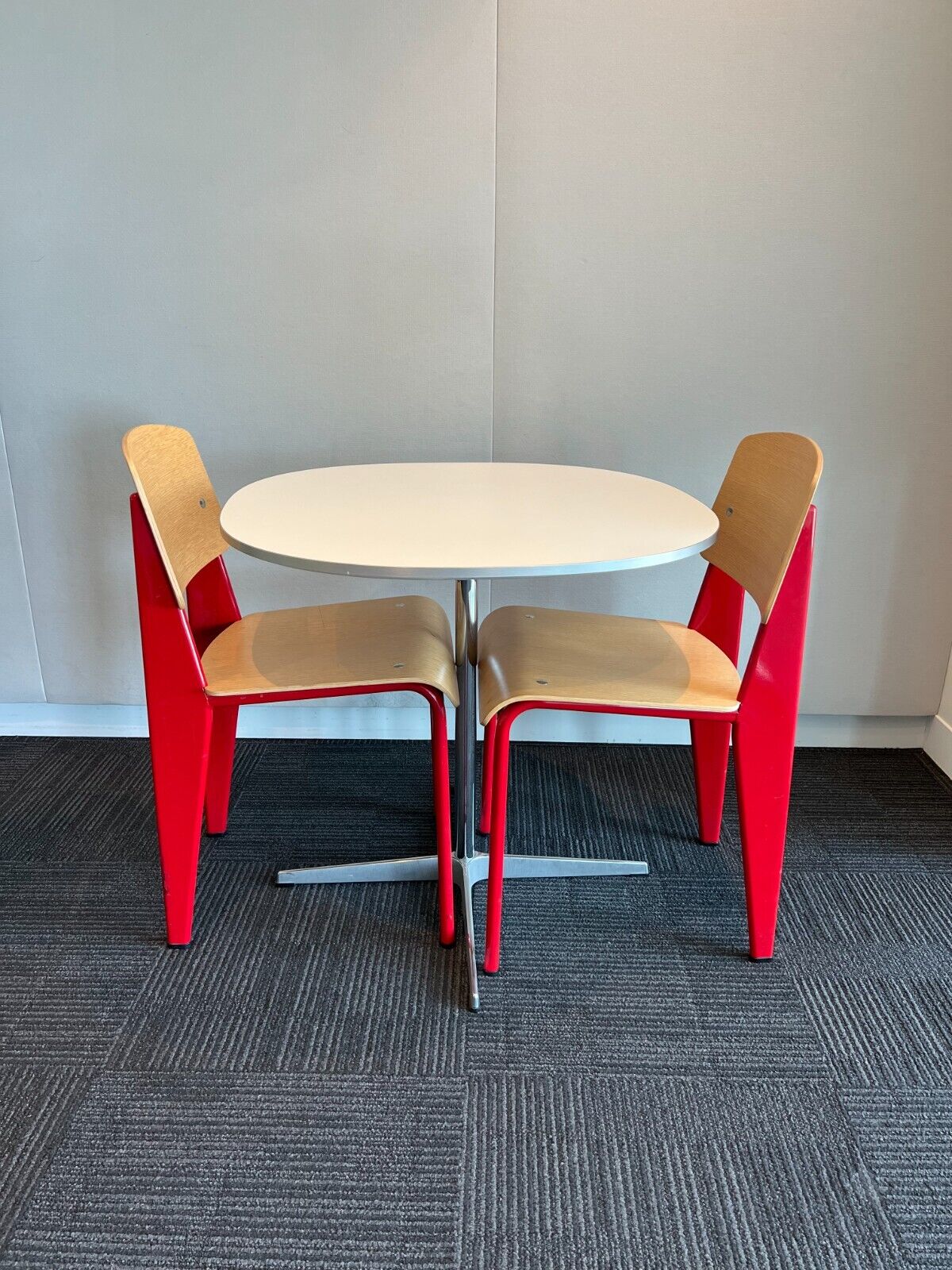 Vitra Standard Chair in Natural Oak, Japenese Red Metal by Jean Prouvé